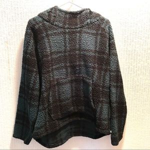 VS Pink Sherpa Sweater